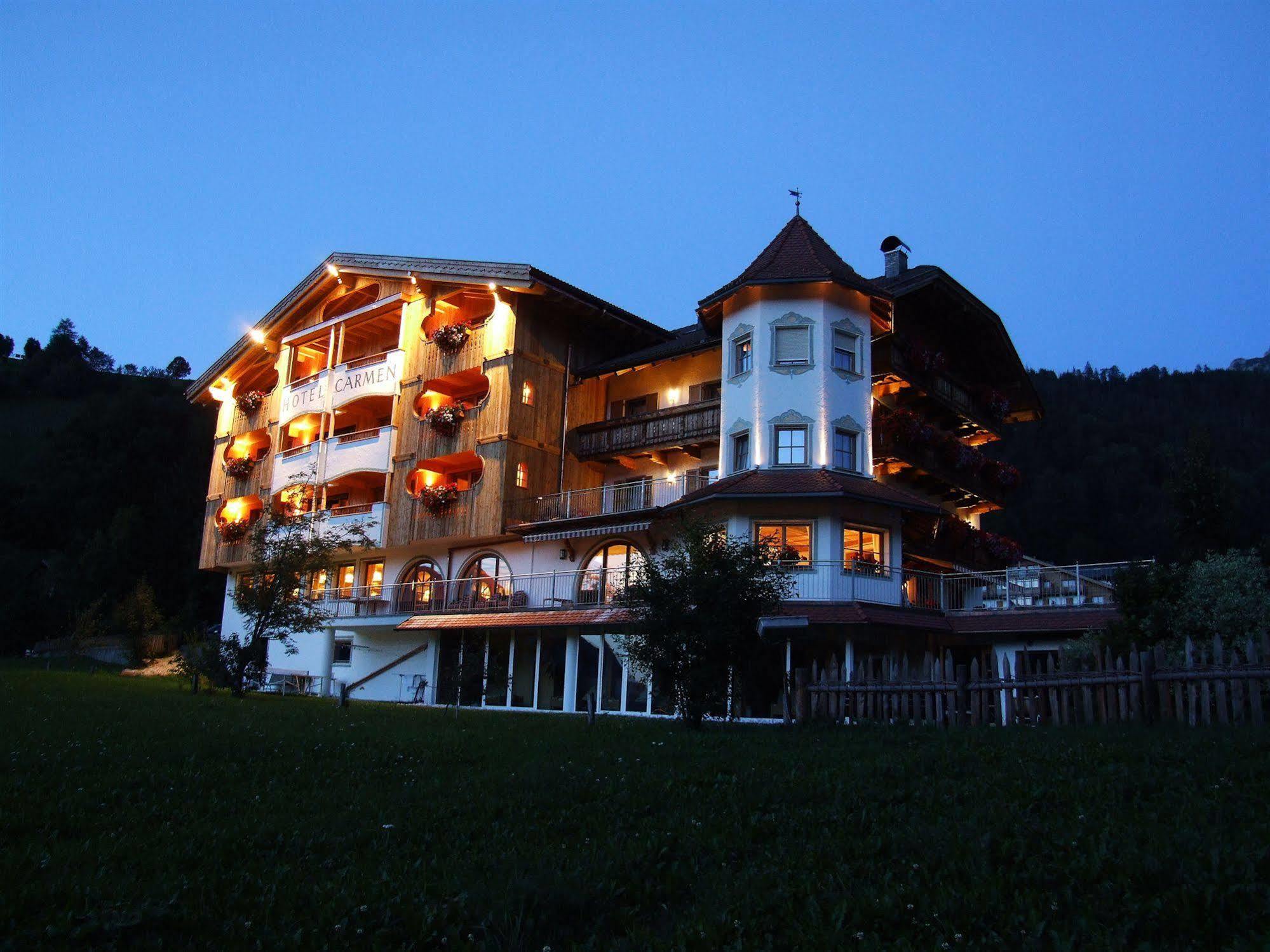 Dependance Hotel Mareo Dolomites San Vigilio Di Marebbe Exterior photo